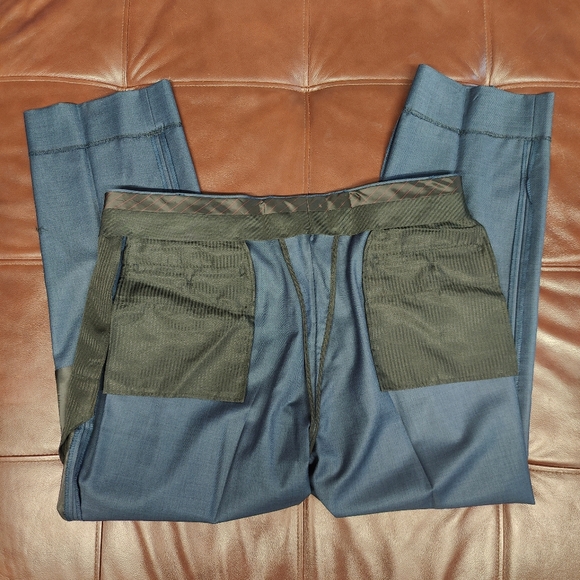 Calvin Klein suit size 44S - Picture 3 of 11